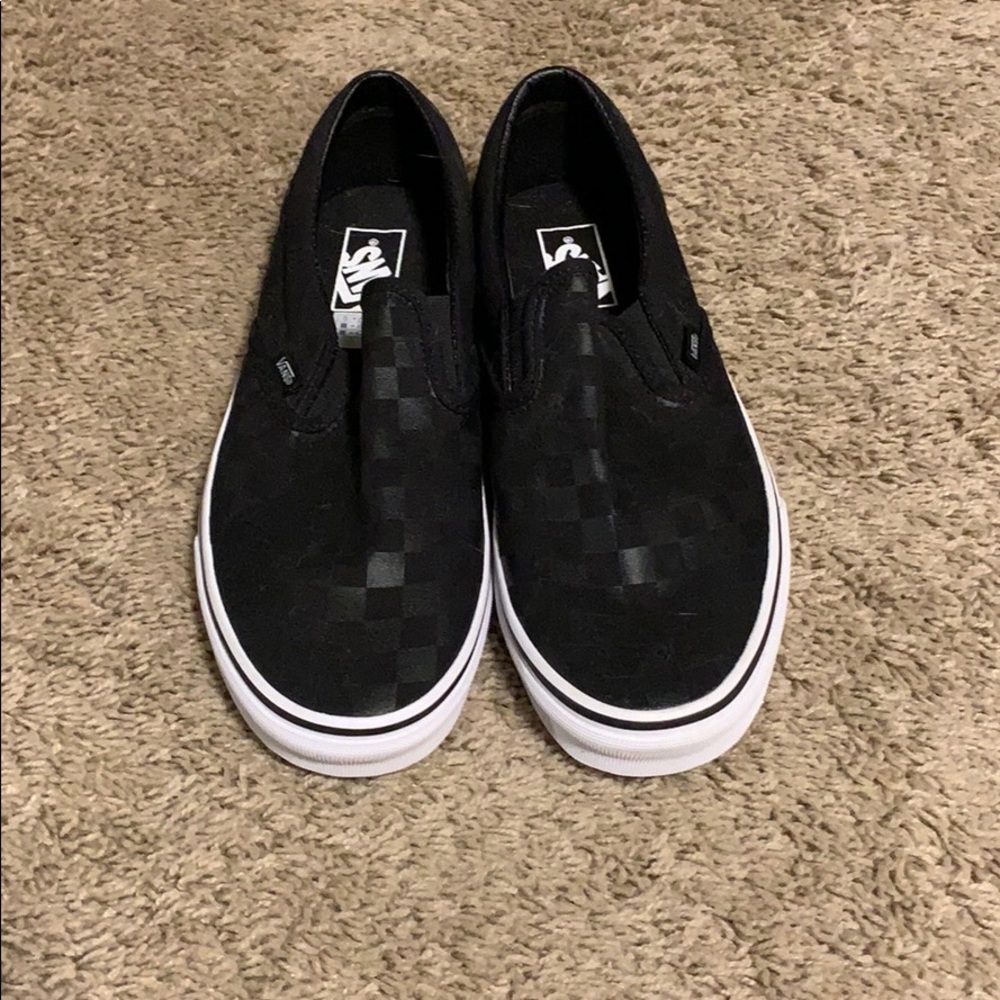 black checkered slip on vans